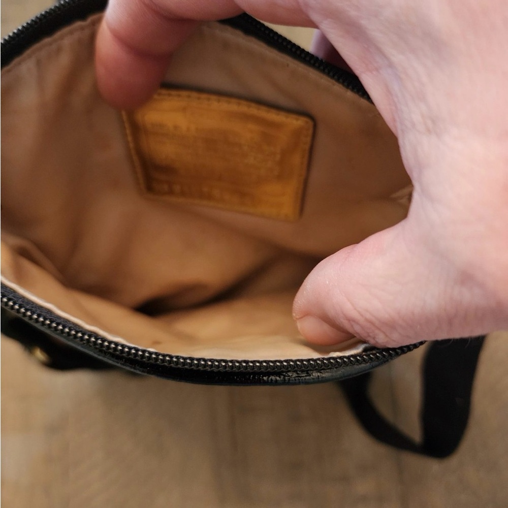 Coach leopard print Crossbody style purse - Picture 6 of 8